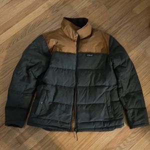 Patagonia puffer, canvas like exterior